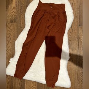 Athleta Salutation Jogger size S